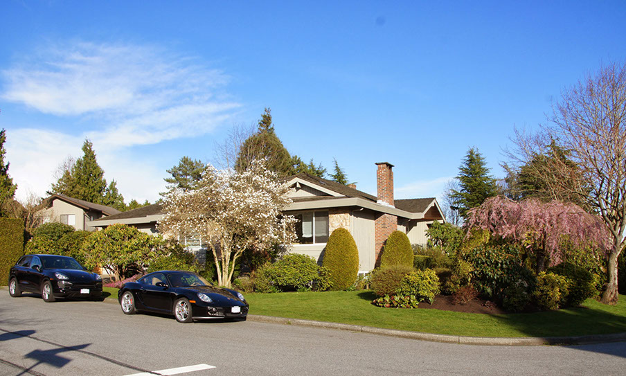A Villa  Location: Vancouver Architect: Dorith Jaffe Kaminker