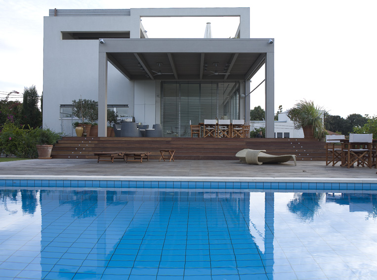A Villa Location: Emek Hefer Architect: Dorith Jaffe Kaminker