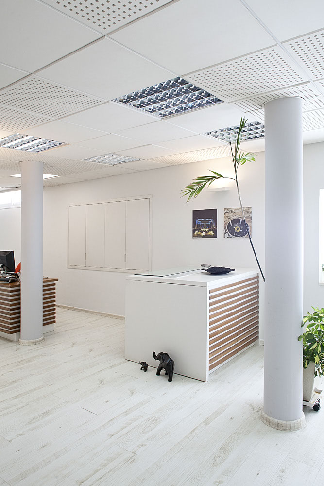 An Office Location: Tel Aviv Architect: Dorith Jaffe Kaminker